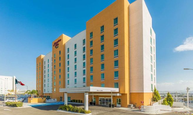 Hampton Inn Hilton Queretaro Tecnologic Exterior