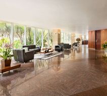 Hilton Colon Quito Lobby