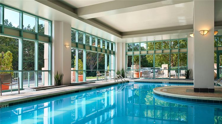 Embassy Suites Raleigh Durham Research Pool