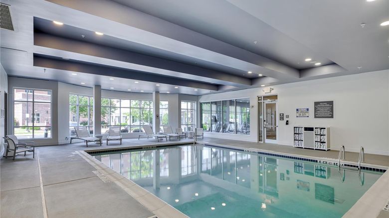 <b>DoubleTree by Hilton Raleigh-Cary Pool</b>. Images powered by <a href="https://iceportal.shijigroup.com/" title="IcePortal" target="_blank">IcePortal</a>.