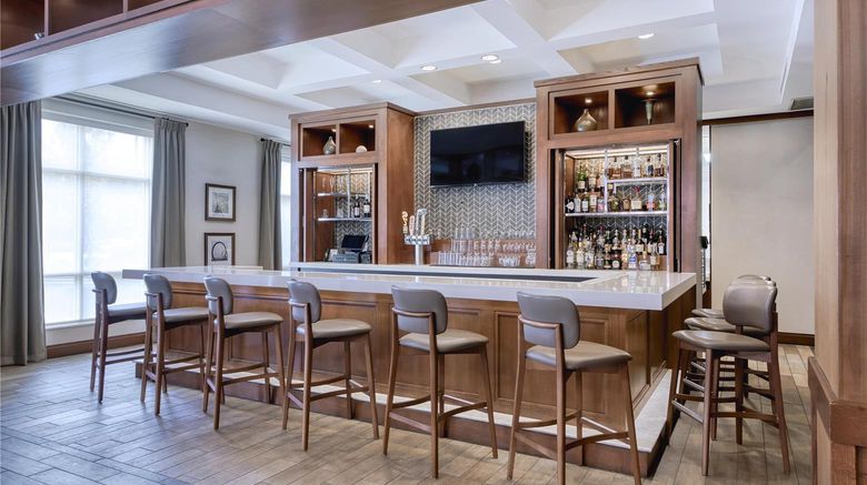 <b>DoubleTree by Hilton Raleigh-Cary Restaurant</b>. Images powered by <a href="https://iceportal.shijigroup.com/" title="IcePortal" target="_blank">IcePortal</a>.
