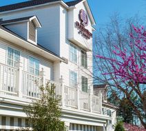 DoubleTree by Hilton Raleigh Durham Arpt Exterior