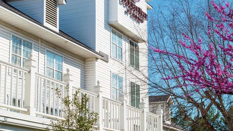 <b>DoubleTree by Hilton Raleigh Durham Arpt Exterior</b>. Images powered by <a href="https://iceportal.shijigroup.com/" title="IcePortal" target="_blank">IcePortal</a>.