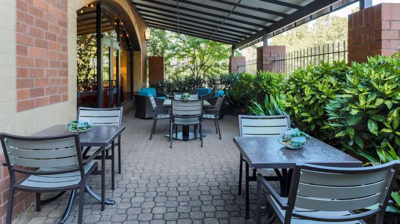 <b>Hilton Garden Inn Raleigh-Durham RTP Exterior</b>. Images powered by <a href="https://iceportal.shijigroup.com/" title="IcePortal" target="_blank">IcePortal</a>.