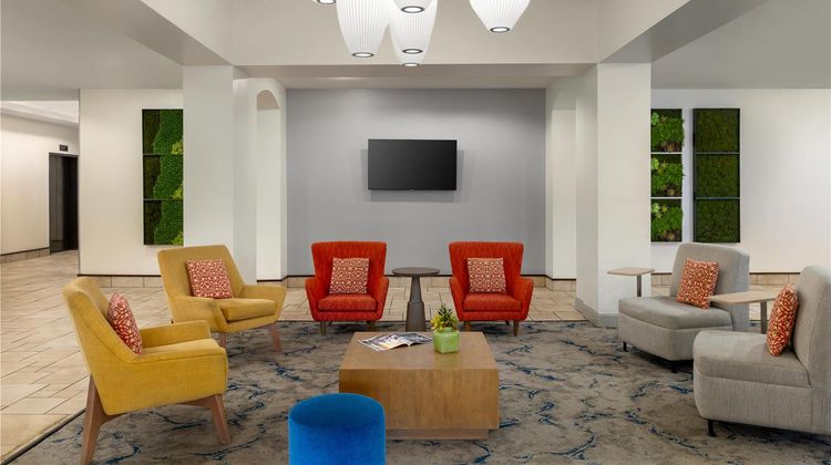 Hilton Garden Inn Raleigh-Durham RTP Lobby