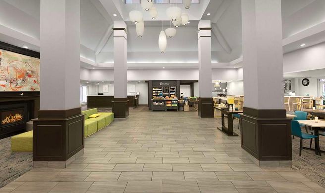 Hilton Garden Inn Capital Blvd & I-540 Lobby