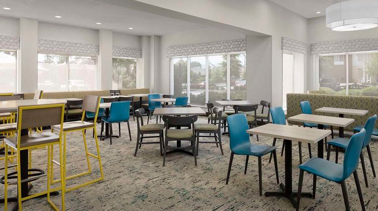 Hilton Garden Inn Capital Blvd & I-540 Restaurant
