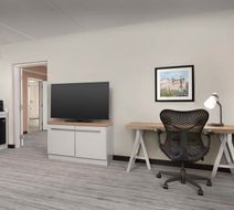 Hilton Garden Inn Capital Blvd & I-540 Room