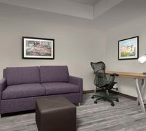 Hilton Garden Inn Capital Blvd & I-540 Room