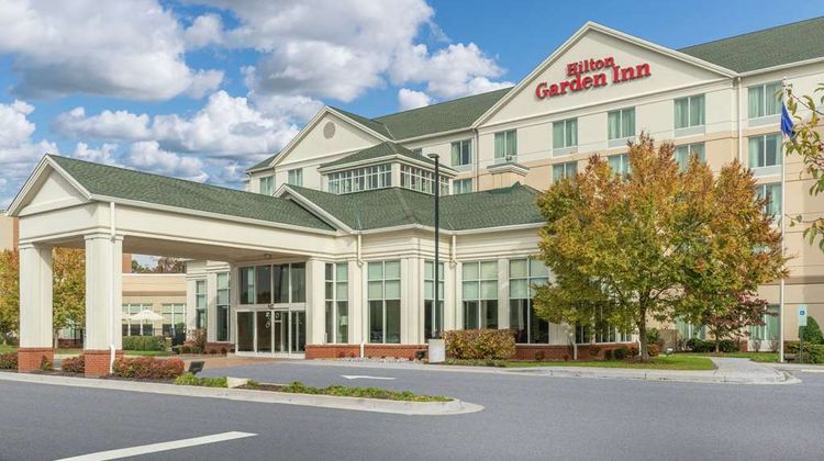 Hilton Garden Inn Richmond Airport Exterior