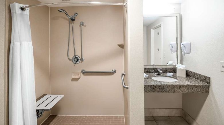 <b>Hilton Garden Inn Richmond Airport Room</b>. Images powered by <a href="https://iceportal.shijigroup.com/" title="IcePortal" target="_blank">IcePortal</a>.