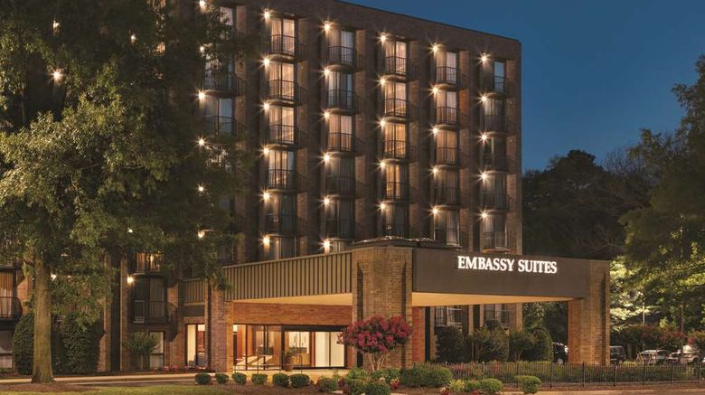 <b>Embassy Suites by Hilton Richmond Exterior</b>. Images powered by <a href="https://iceportal.shijigroup.com/" title="IcePortal" target="_blank">IcePortal</a>.