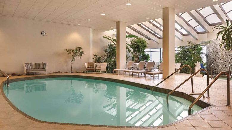 <b>Embassy Suites by Hilton Richmond Pool</b>. Images powered by <a href="https://iceportal.shijigroup.com/" title="IcePortal" target="_blank">IcePortal</a>.