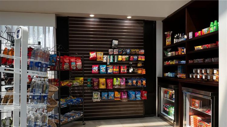 DoubleTree by Hilton Richmond Midlothian Restaurant