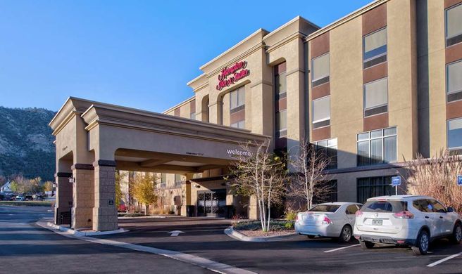 Hampton Inn & Suites Rifle Exterior