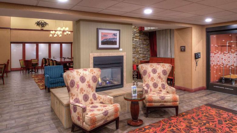 <b>Hampton Inn & Suites Rifle Lobby</b>. Images powered by <a href="https://iceportal.shijigroup.com/" title="IcePortal" target="_blank">IcePortal</a>.