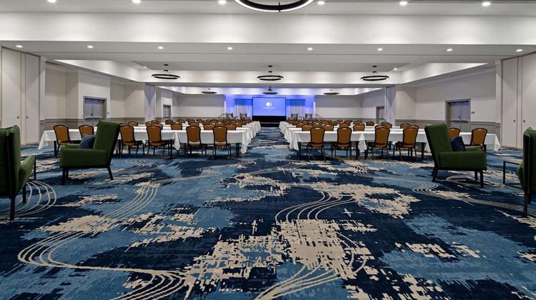 DoubleTree by Hilton Hotel Bakersfield Meeting