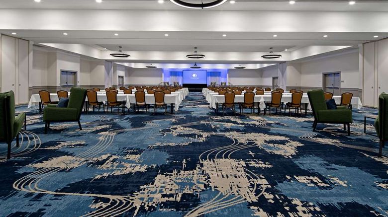 <b>DoubleTree by Hilton Hotel Bakersfield Meeting</b>. Images powered by <a href="https://iceportal.shijigroup.com/" title="IcePortal" target="_blank">IcePortal</a>.