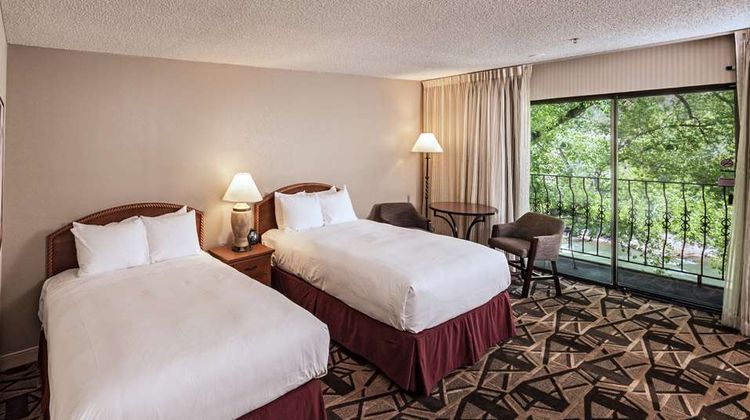 Doubletree Hotel Durango Room