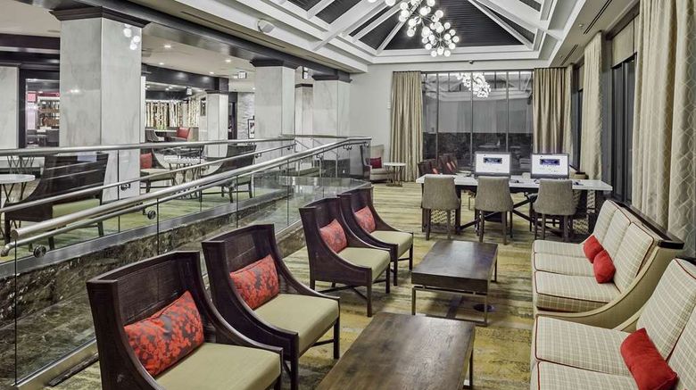 <b>DoubleTree by Hilton Hotel Denver Lobby</b>. Images powered by <a href="https://iceportal.shijigroup.com/" title="IcePortal" target="_blank">IcePortal</a>.