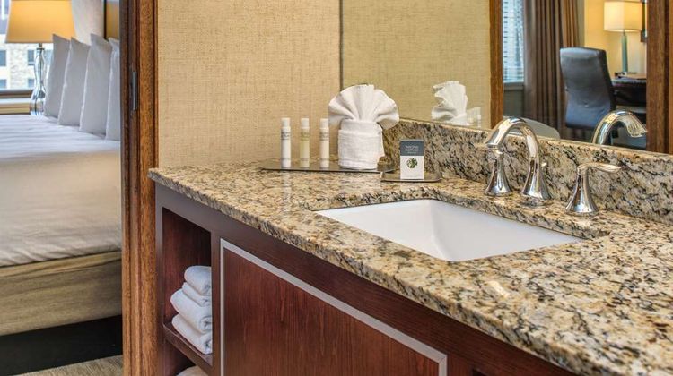 Doubletree by Hilton Portland Room