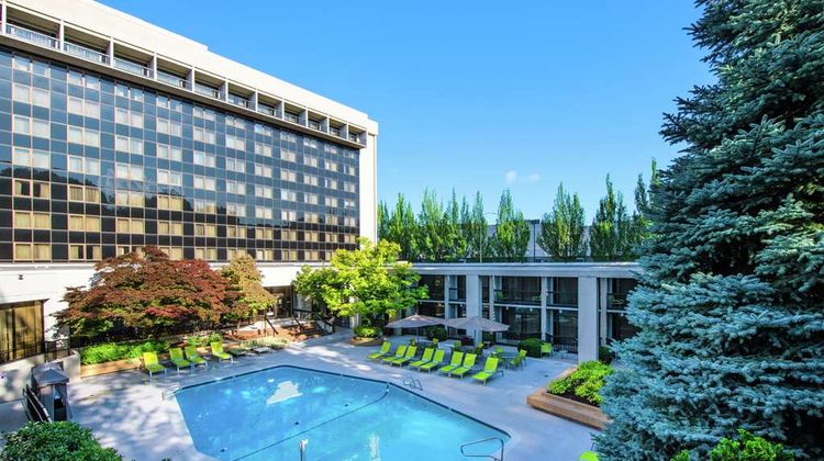 Doubletree by Hilton Portland Pool