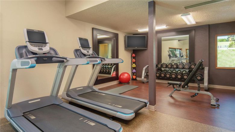 <b>Edgewater Missoula, Tapestry Collection Health</b>. Images powered by <a href="https://iceportal.shijigroup.com/" title="IcePortal" target="_blank">IcePortal</a>.