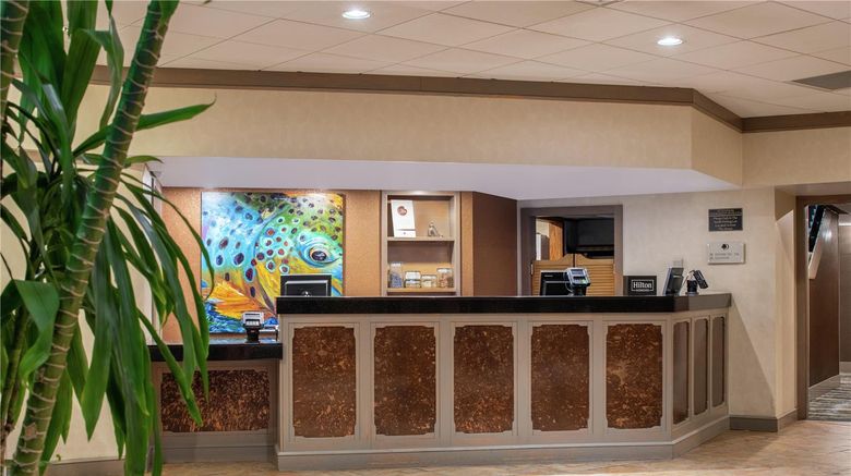 <b>Edgewater Missoula, Tapestry Collection Lobby</b>. Images powered by <a href="https://iceportal.shijigroup.com/" title="IcePortal" target="_blank">IcePortal</a>.