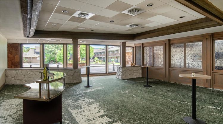 Edgewater Missoula, Tapestry Collection Restaurant