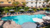 DoubleTree by Hilton Sonoma Wine Country Pool