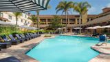 DoubleTree by Hilton Sonoma Wine Country Pool