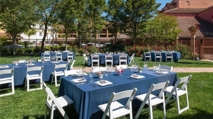 DoubleTree by Hilton Sonoma Wine Country Meeting