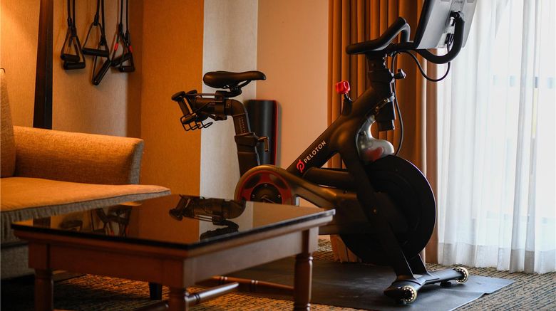 <b>DoubleTree by Hilton Sonoma Wine Country Room</b>. Images powered by <a href="https://iceportal.shijigroup.com/" title="IcePortal" target="_blank">IcePortal</a>.