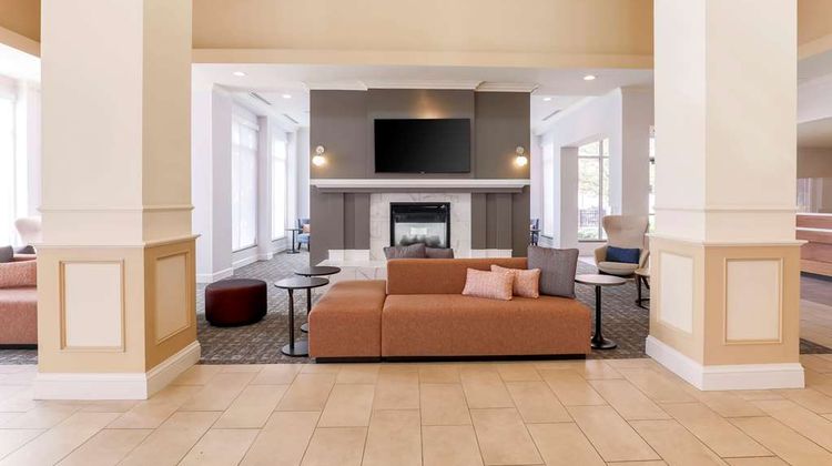 Hilton Garden Inn Reno Lobby