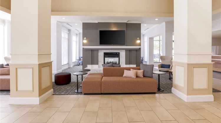 Hilton Garden Inn Reno Lobby