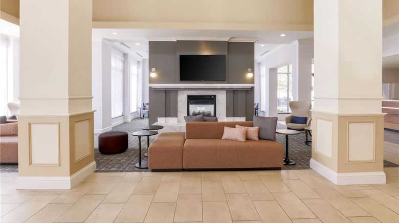<b>Hilton Garden Inn Reno Lobby</b>. Images powered by <a href="https://iceportal.shijigroup.com/" title="IcePortal" target="_blank">IcePortal</a>.