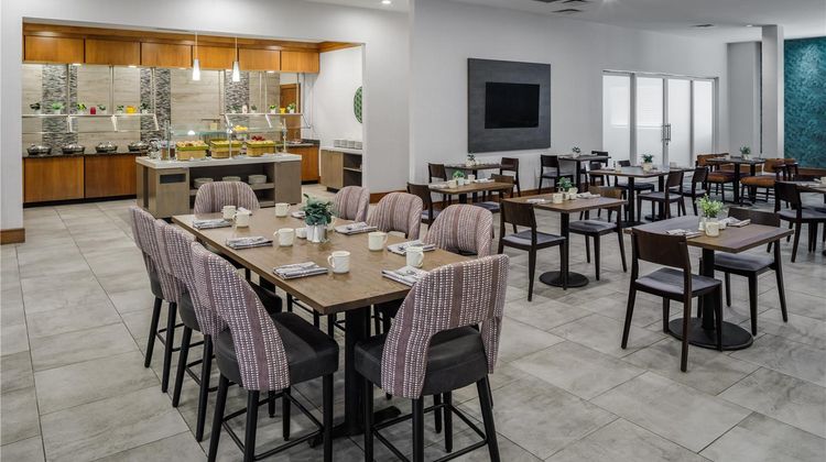 DoubleTree by Hilton Hotel Rochester Restaurant