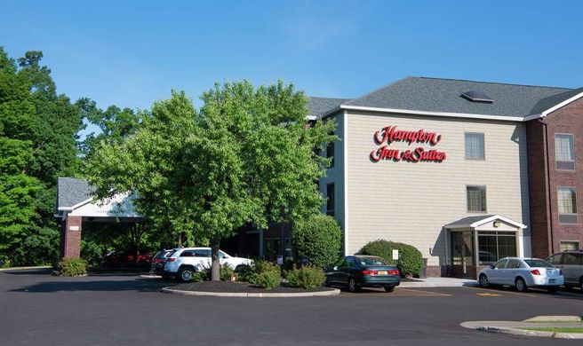 Hampton Inn & Suites Rochester/Victor Exterior
