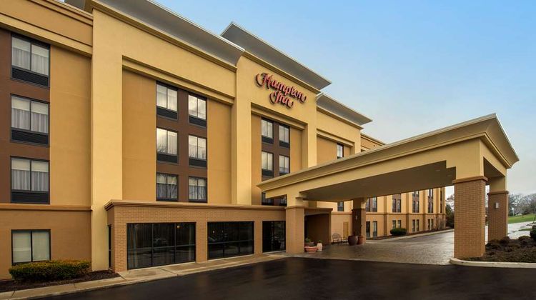 Hampton Inn Rochester-North Exterior