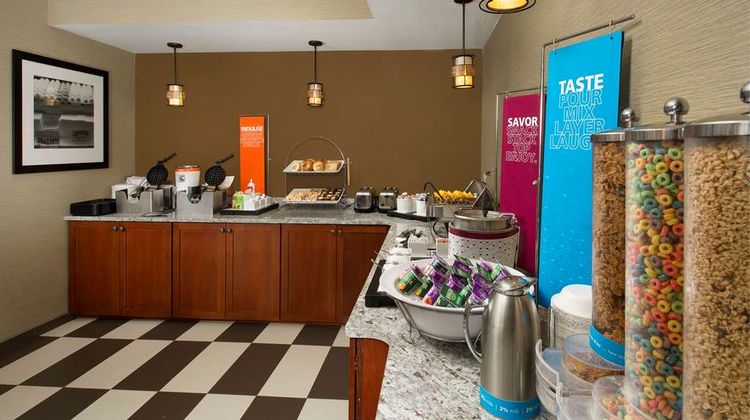 Hampton Inn Rochester-North Restaurant