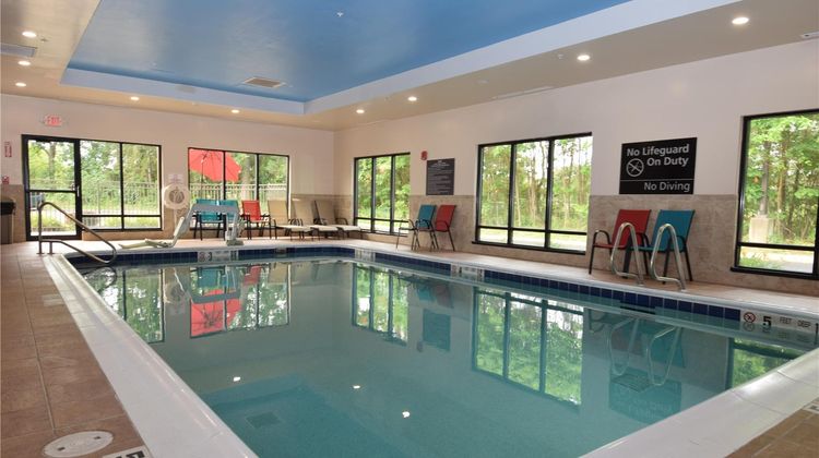 Hampton Inn Rochester-North Pool