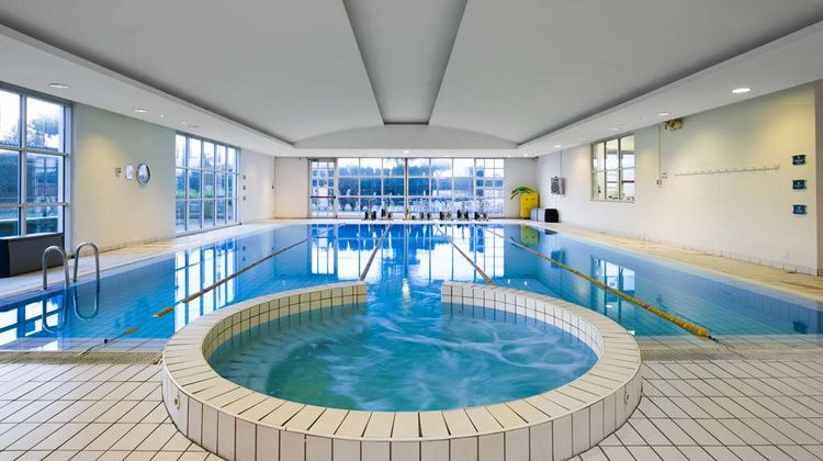 Hilton Rome Airport Pool