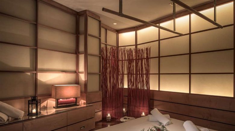 <b>Rome Cavalieri, A Waldorf Astoria Hotel Spa</b>. Images powered by <a href="https://iceportal.shijigroup.com/" title="IcePortal" target="_blank">IcePortal</a>.