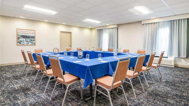 <b>Hampton Inn Rutland Meeting</b>. Images powered by <a href="https://iceportal.shijigroup.com/" title="IcePortal" target="_blank">IcePortal</a>.