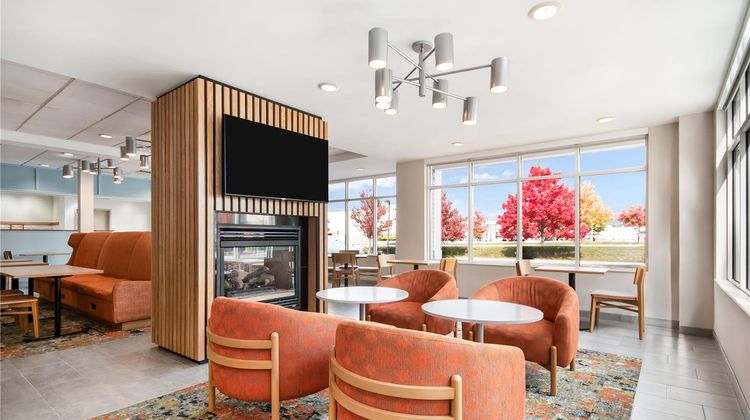 Hampton Inn Rutland Lobby