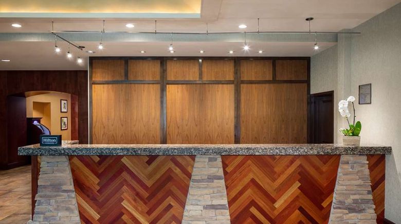 <b>Homewood Suites Rockville-Gaithersburg Lobby</b>. Images powered by <a href="https://iceportal.shijigroup.com/" title="IcePortal" target="_blank">IcePortal</a>.