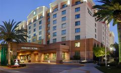 Embassy Suites-Riverfront Promenade