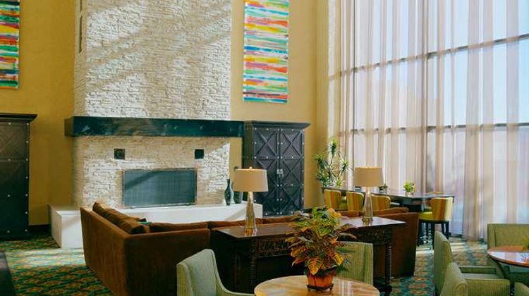 DoubleTree by Hilton Hotel Santa Fe Lobby