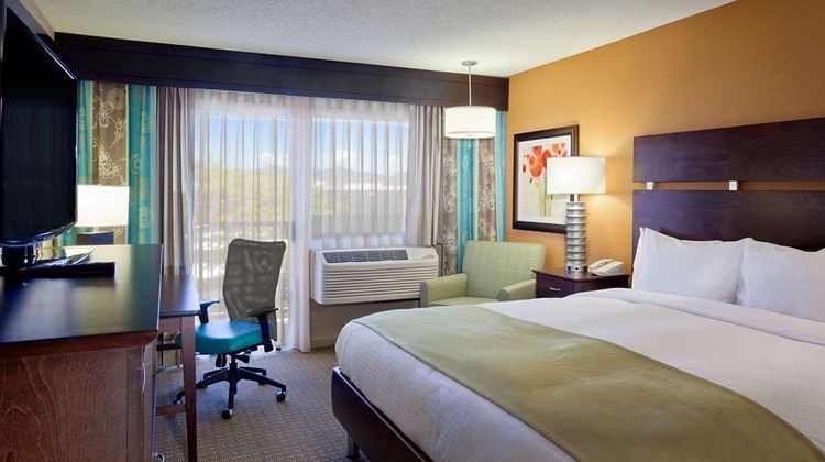 DoubleTree by Hilton Hotel Santa Fe Room