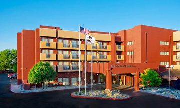 DoubleTree by Hilton Hotel Santa Fe